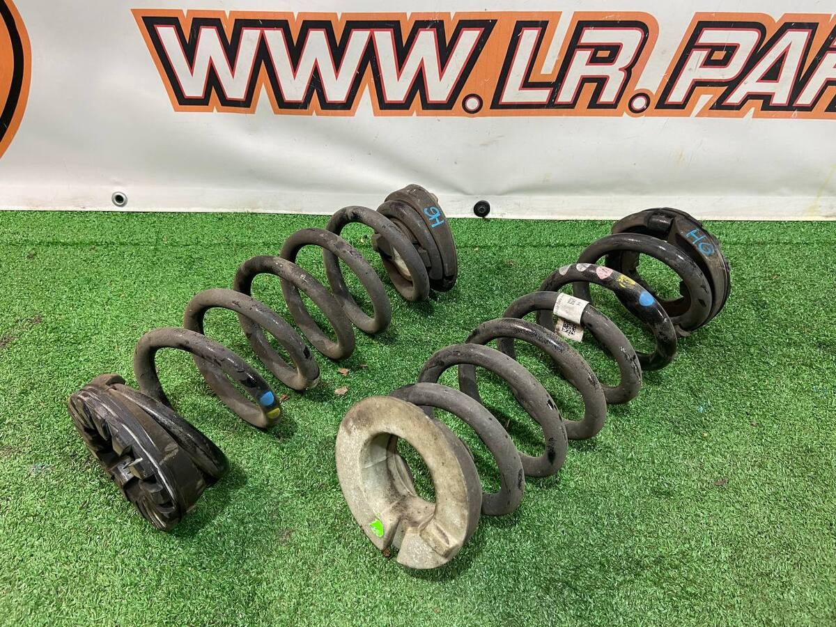 LR121281 Rear suspension spring Land Rover Discovery Sport L550 (2015-) used
